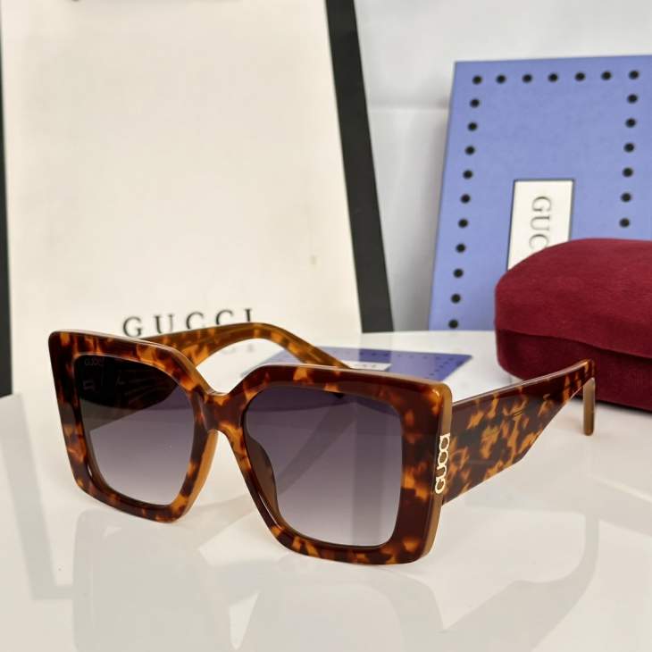 Picture of Gucci Sunglasses _SKUfw79338202fw